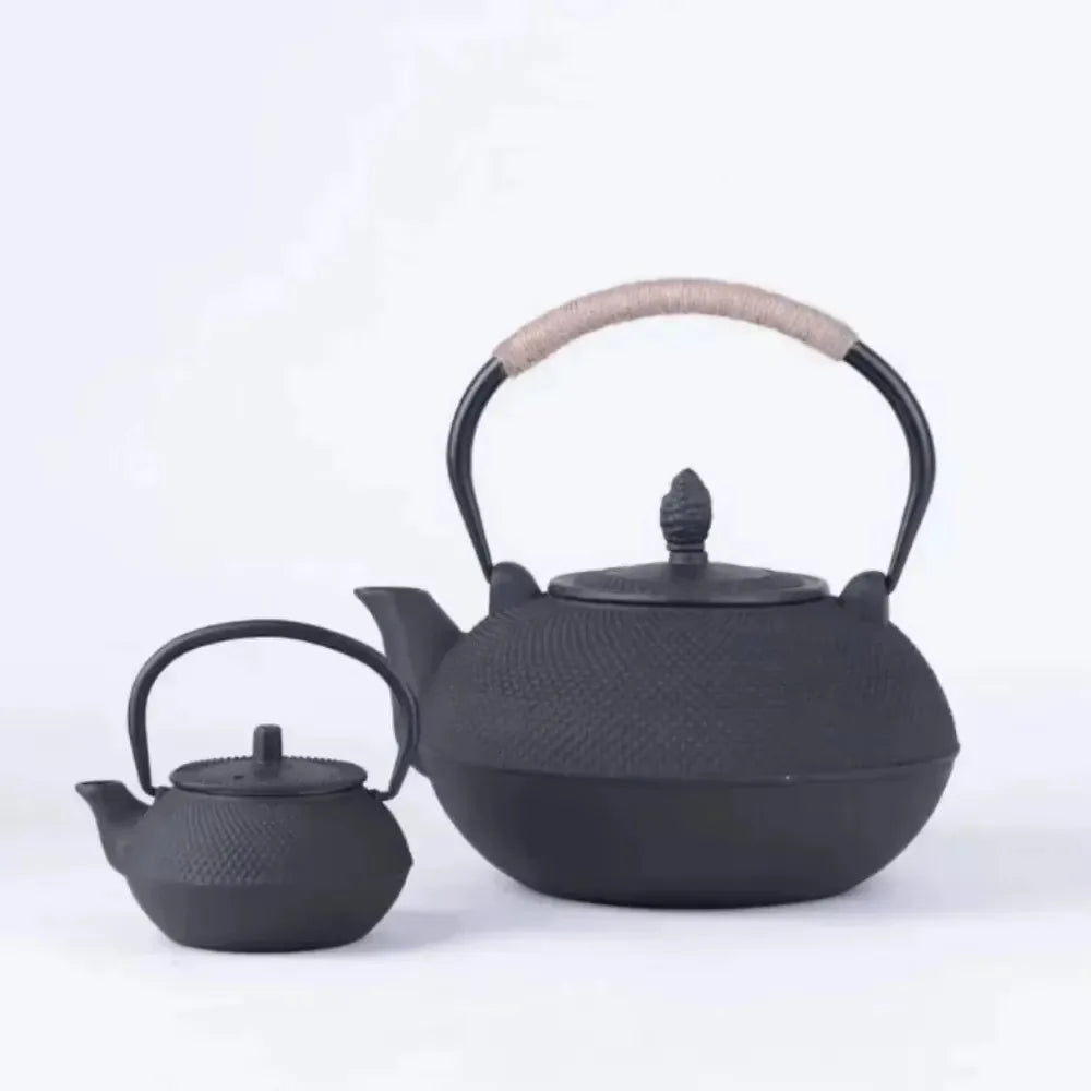 Factory Price 3L Iron Teapot 1.8L Boiling Water Teapot 1.2L Kettle 0.9 Liter Kitchen Teaware 0.6L 0.3L Cast Iron Tea Pot