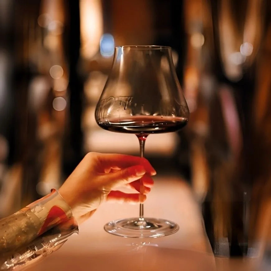 New Burgundy Bordeaux Style Light Luxury Wine Glass Ultra-thin Craftsmanship Slim Cup Stems Birthday Party Bar Classics Goblet