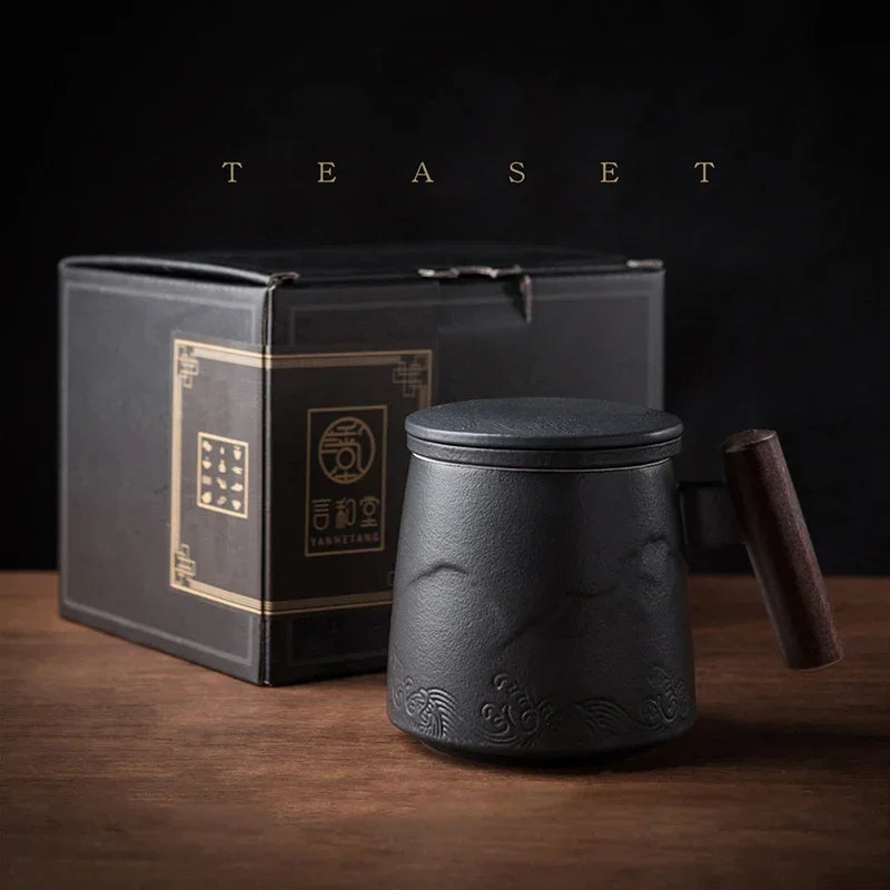 Beautiful Tea Mugs Ceramic Vintage Tea Coffee Cup Beer Large Mug with Infuser Lid Wooden Handle Tableware Personalized Gifts